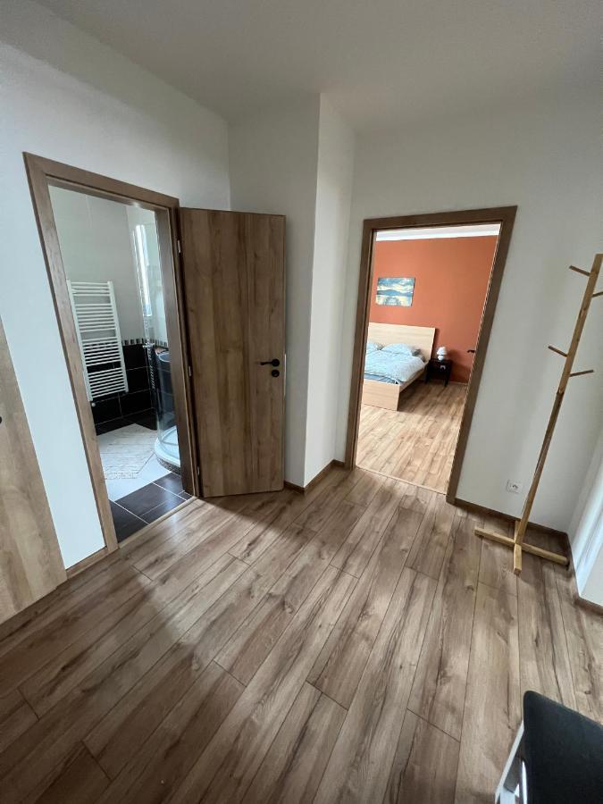 Elegantny Byt V Srdci Mesta Trenčín Exterior foto